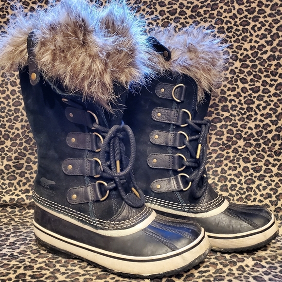 Sorel Joan of Artic Boots ❤ - Picture 3 of 4